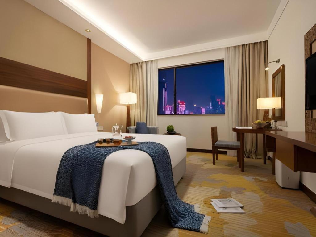 BaoHua Harbour View Hotel Haikou  Exterior foto